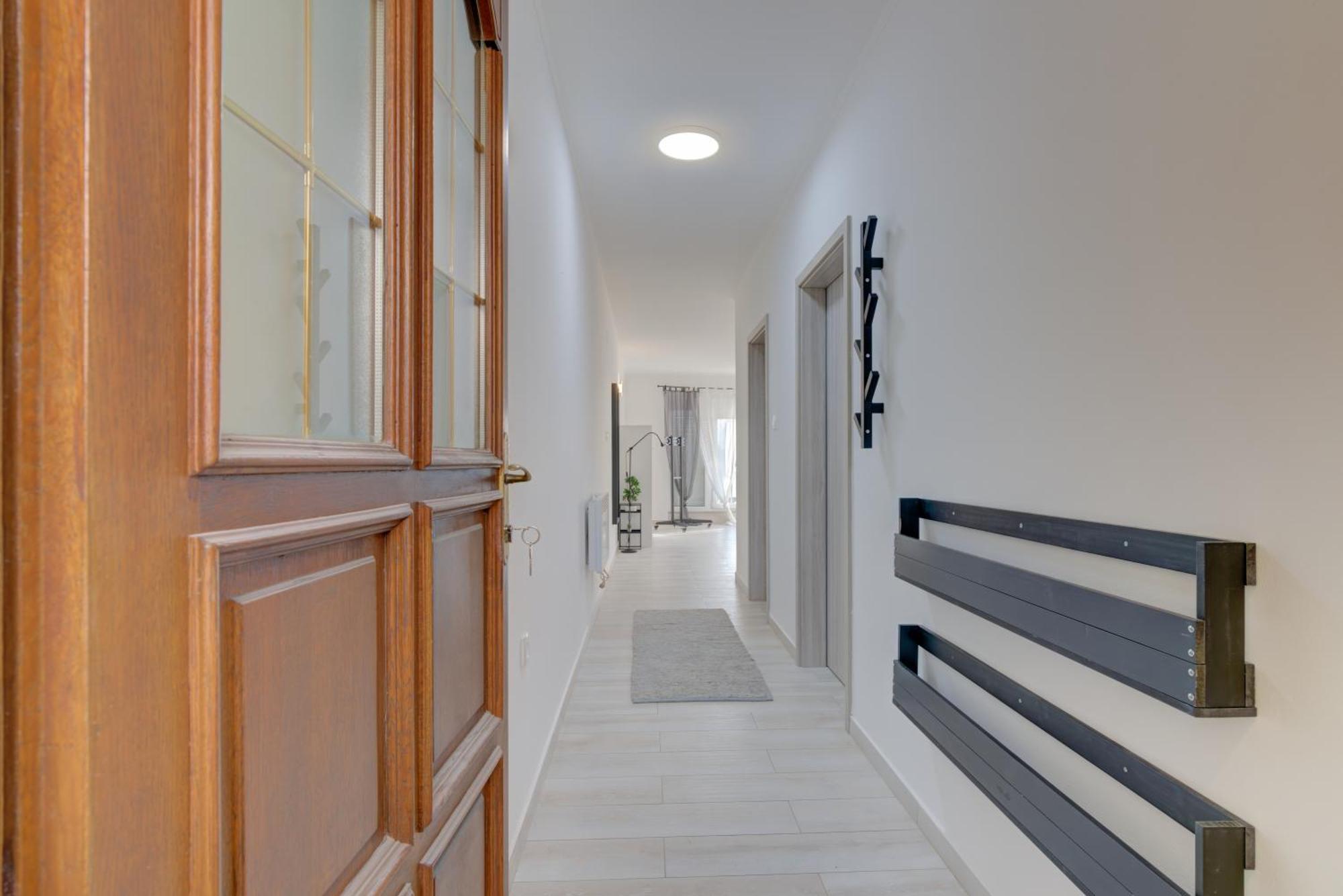 Apartman Leda With Private Parking