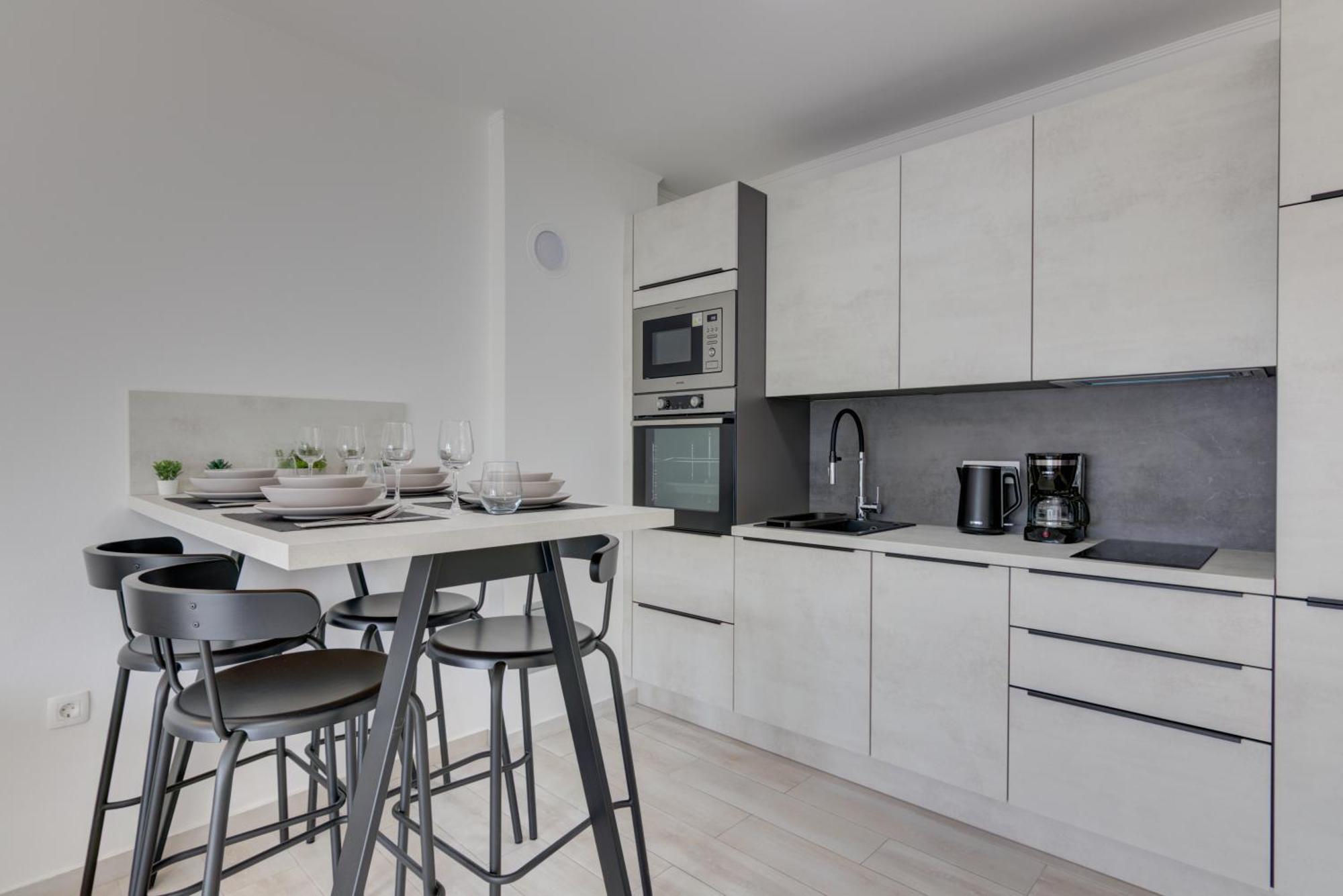 Leda With Private Parking Apartment Medulin