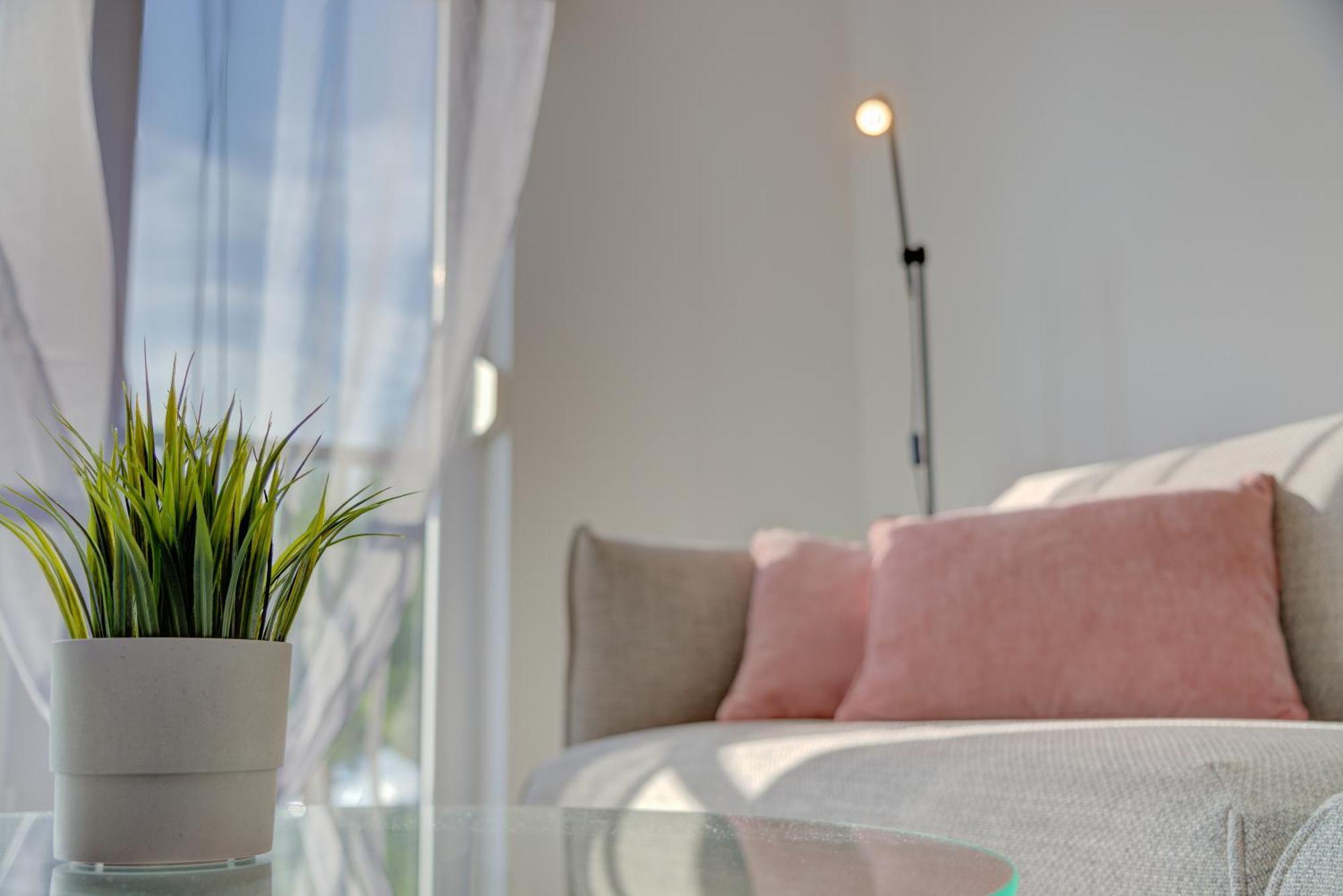 Leda With Private Parking Apartment Medulin